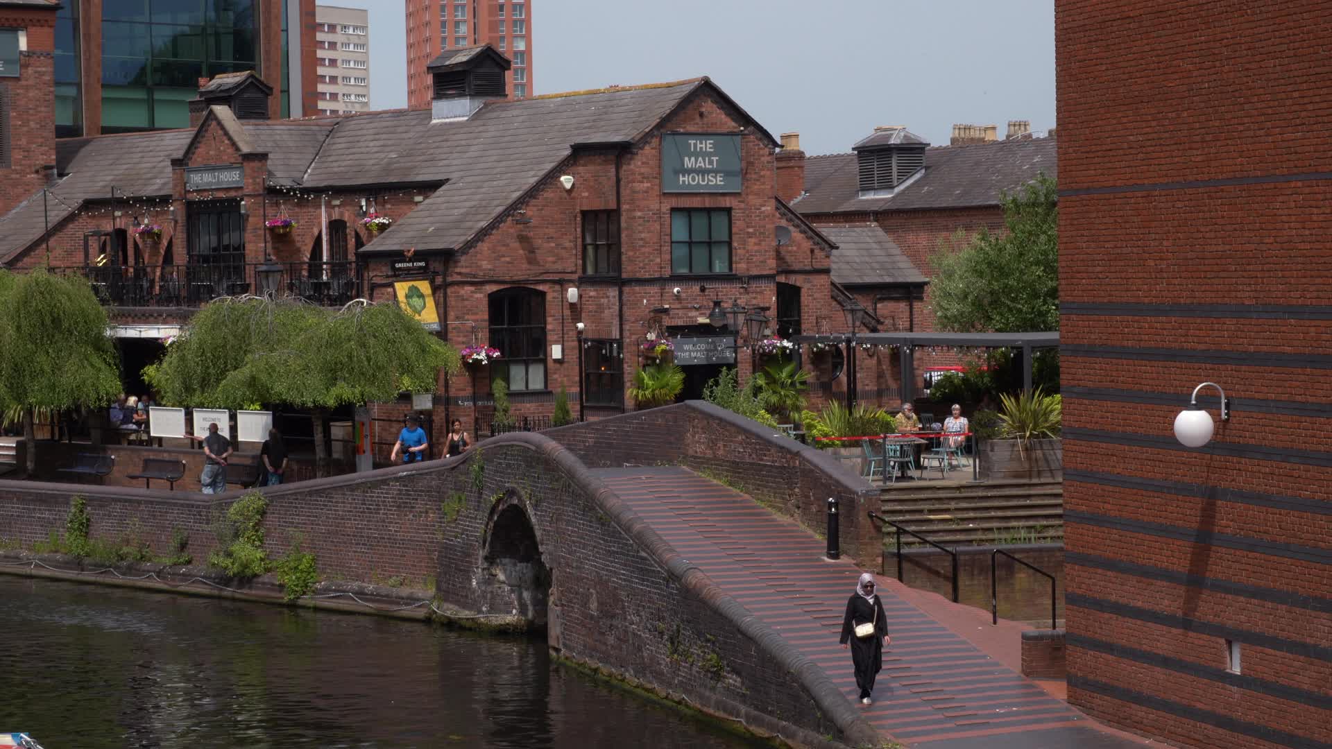 Sunny Day along Birmingham Canal with The Malt House Pub In Shot