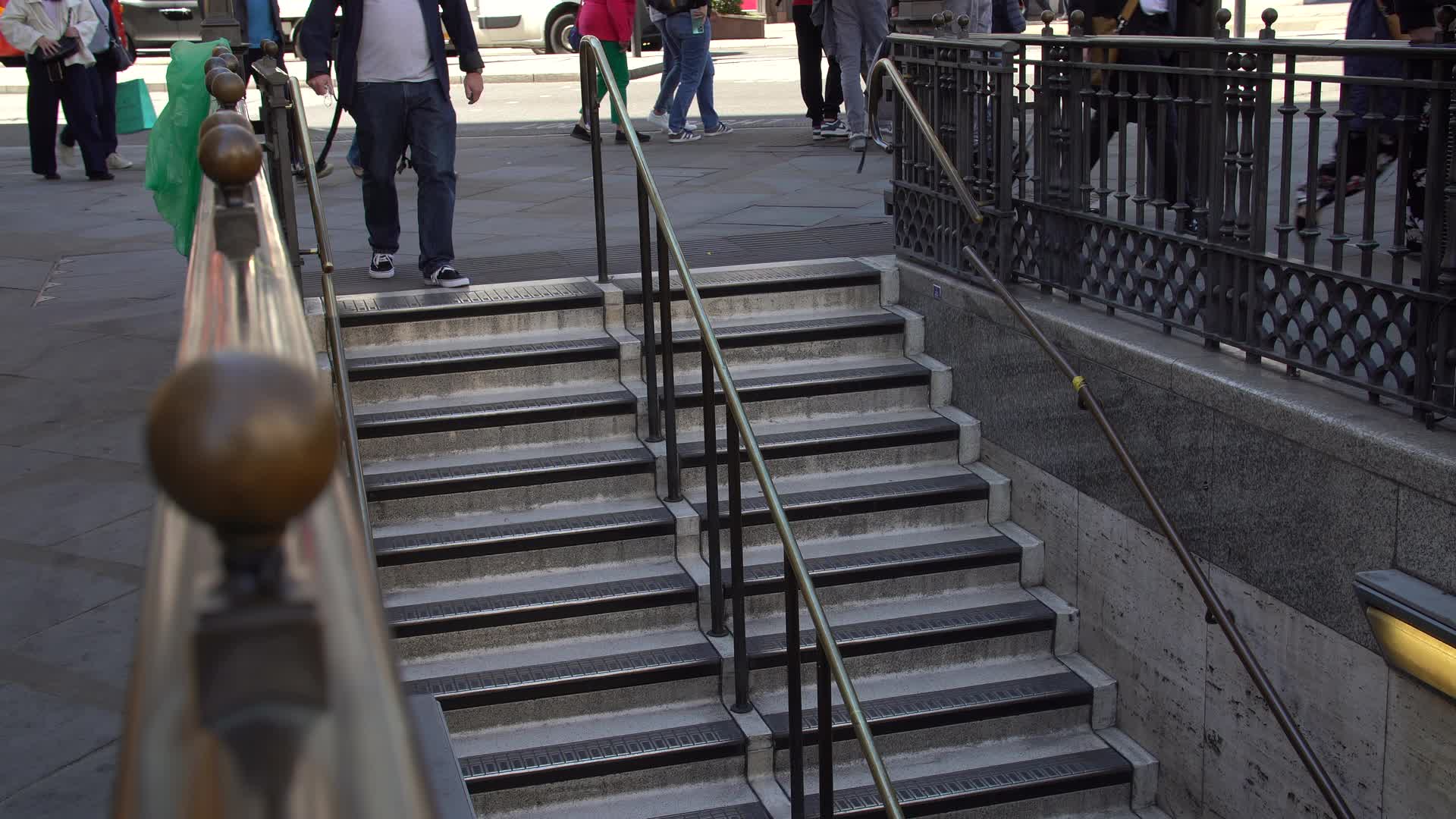 London Underground Entrance Footage - May 2023