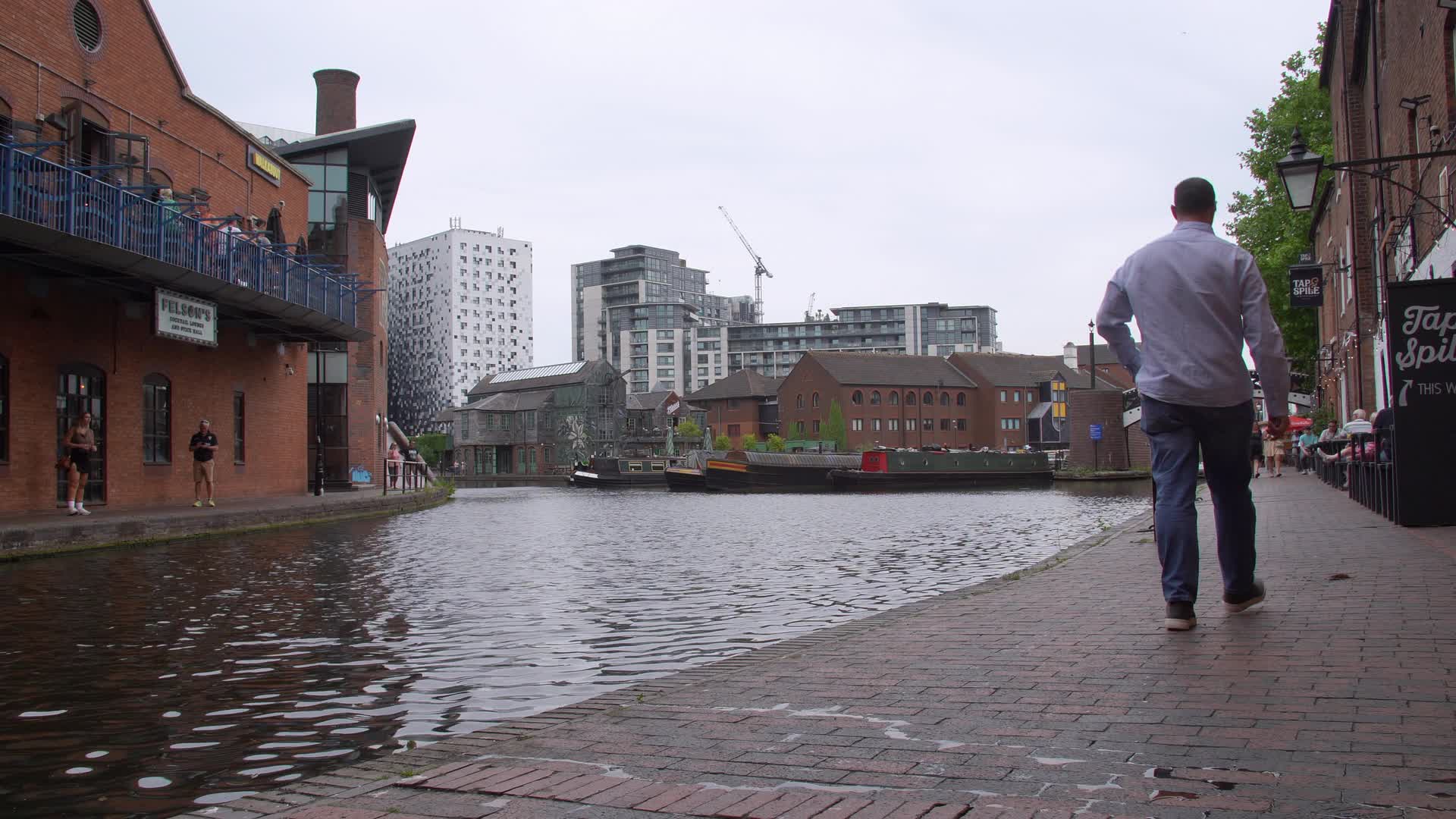 Gas Street Basin in Birmingham with Canal Views