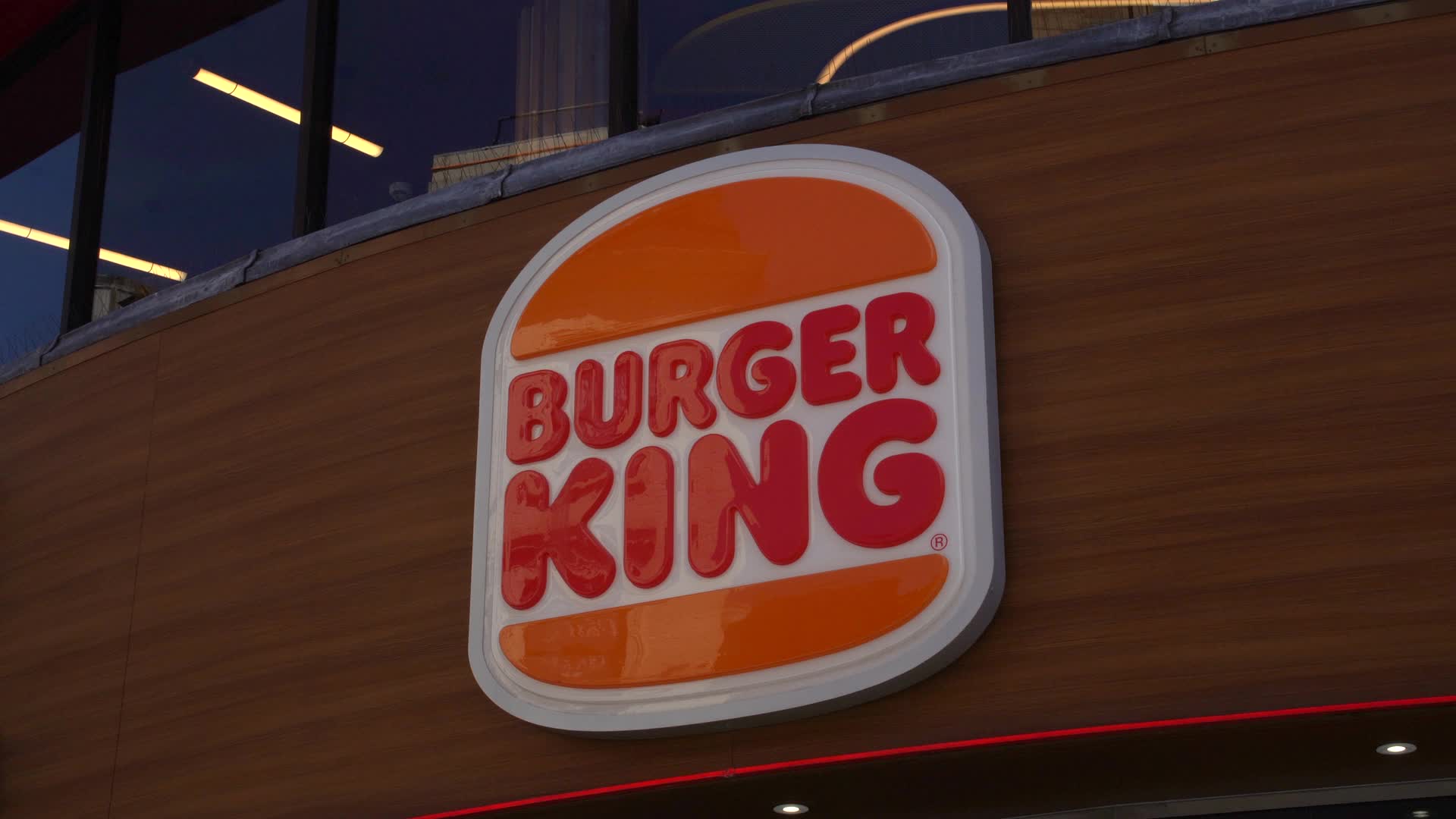 Burger King Exterior Signage