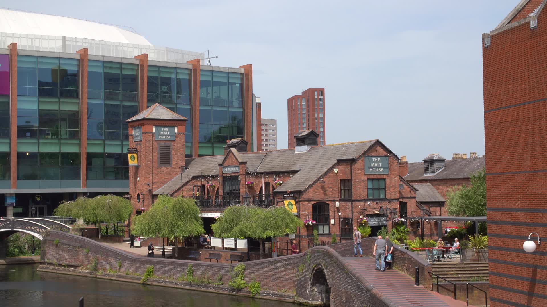 Scenic View of Birmingham Canal with Historic Buildings