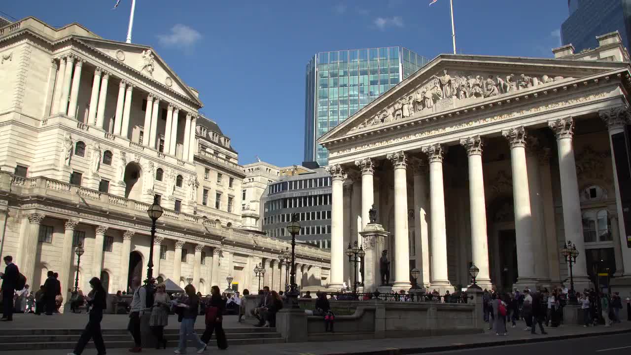 Bank of England Exterior 4K Footage