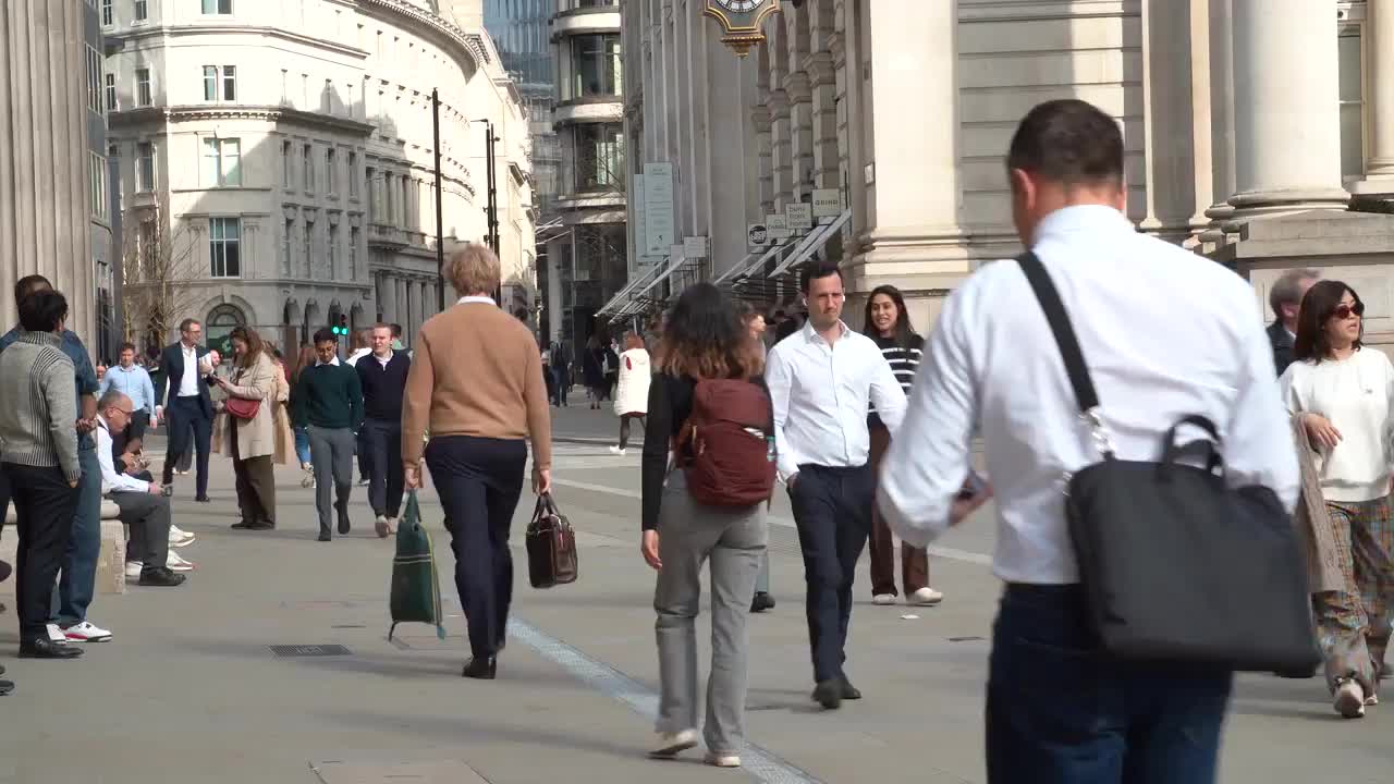 Busy Pedestrian Scene at Royal Exchange, London in 4K