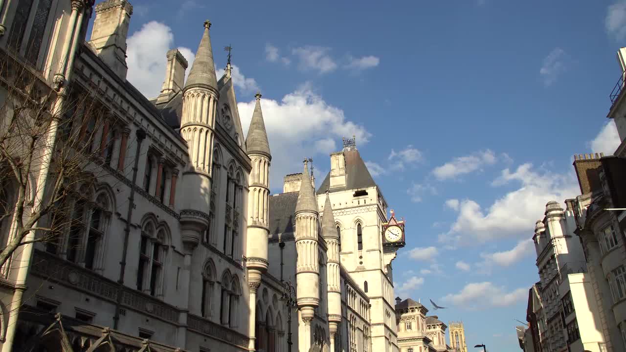 Royal Courts of Justice London 4K Video