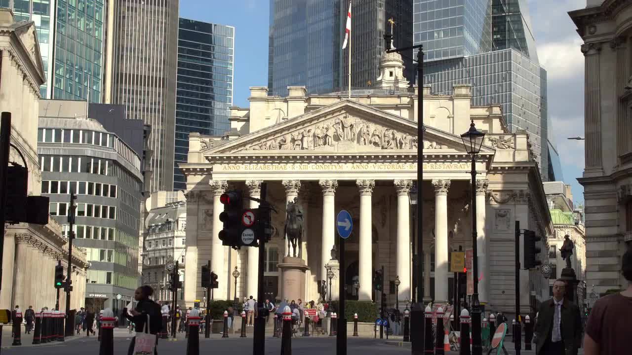 Royal Exchange London Cityscape 4K