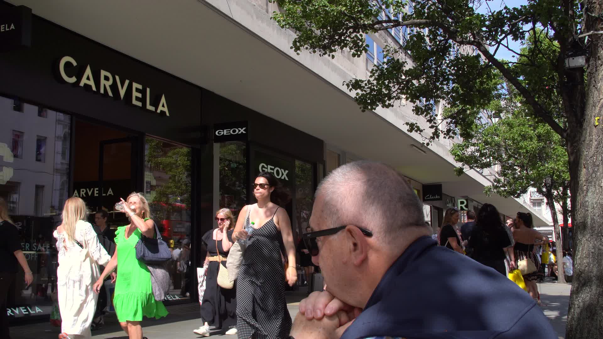 Busy Shopping Street Near Carvela