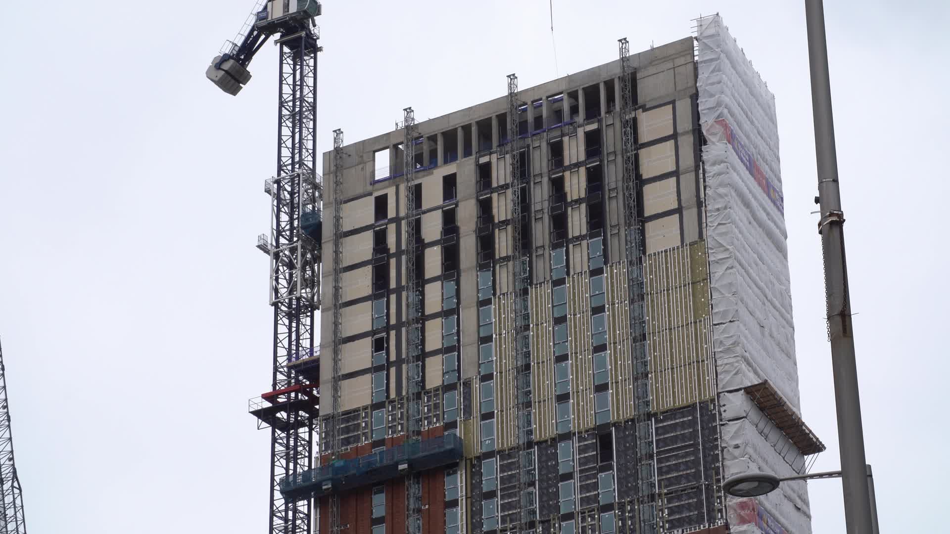 Skyscraper Construction with Tower Crane