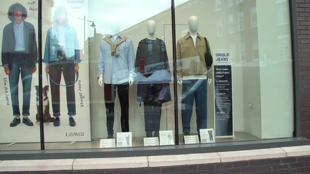 Uniqlo Storefront Display in Urban Setting