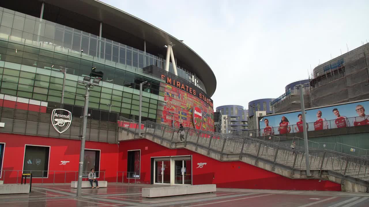 Emirates Stadium Arsenal Exterior View