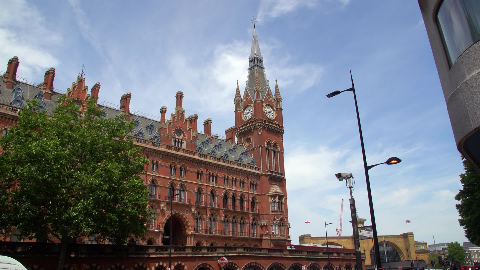 St Pancras Renaissance Hotel London Exterior