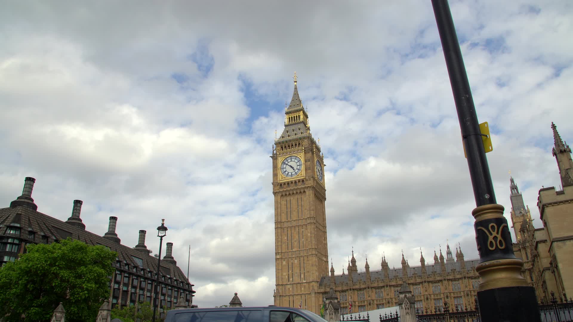 Cloudy Day at UK Parliament and Big Ben in London