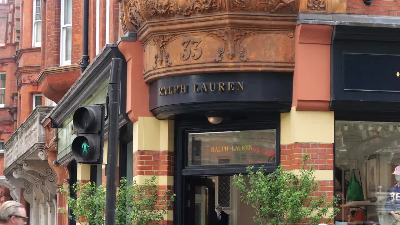 Ralph Lauren Storefront in London
