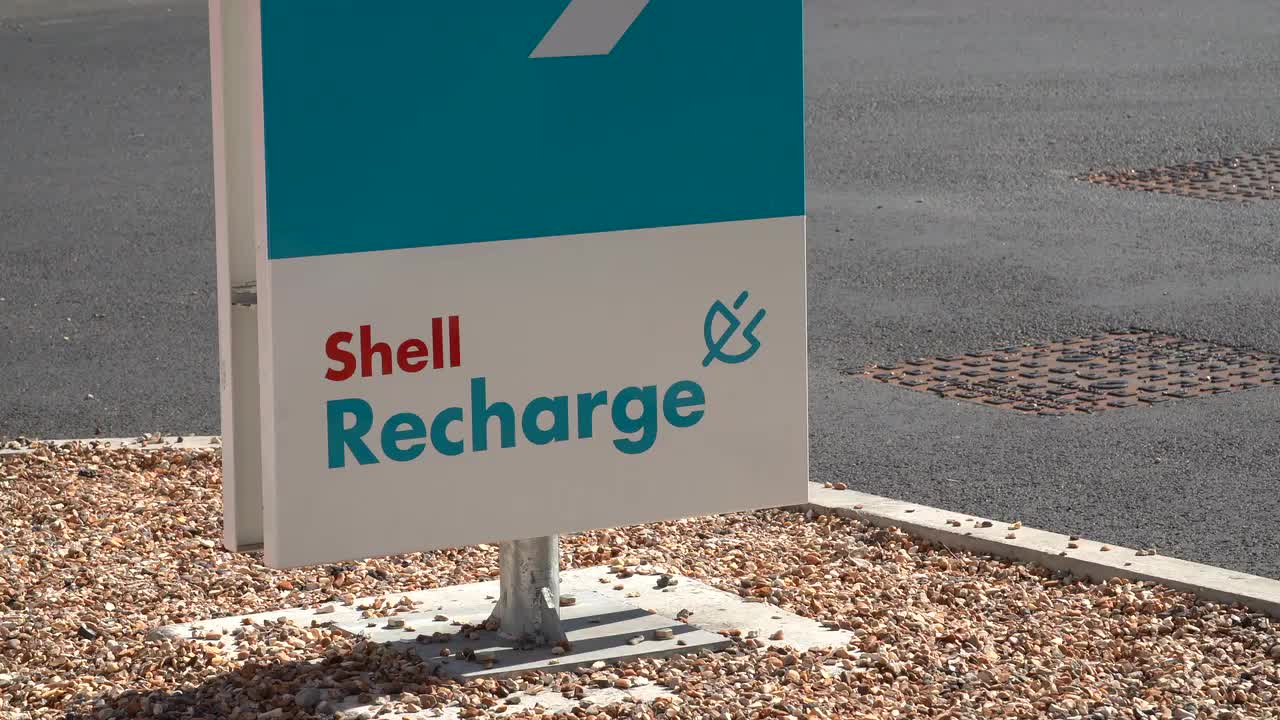Shell Recharge Station Signage
