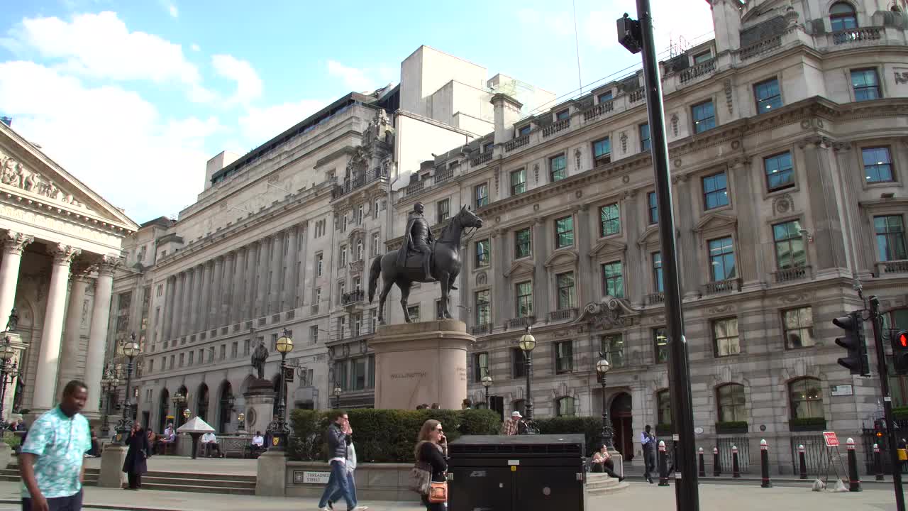 Bustling Scene at London's Historic Royal Exchange