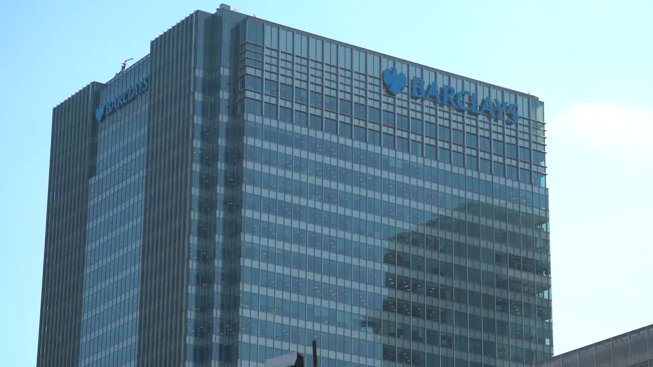 Barclays Tower at Canary Wharf on Clear Day