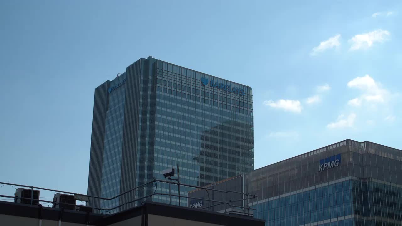 Barclays Tower at Canary Wharf Skyline