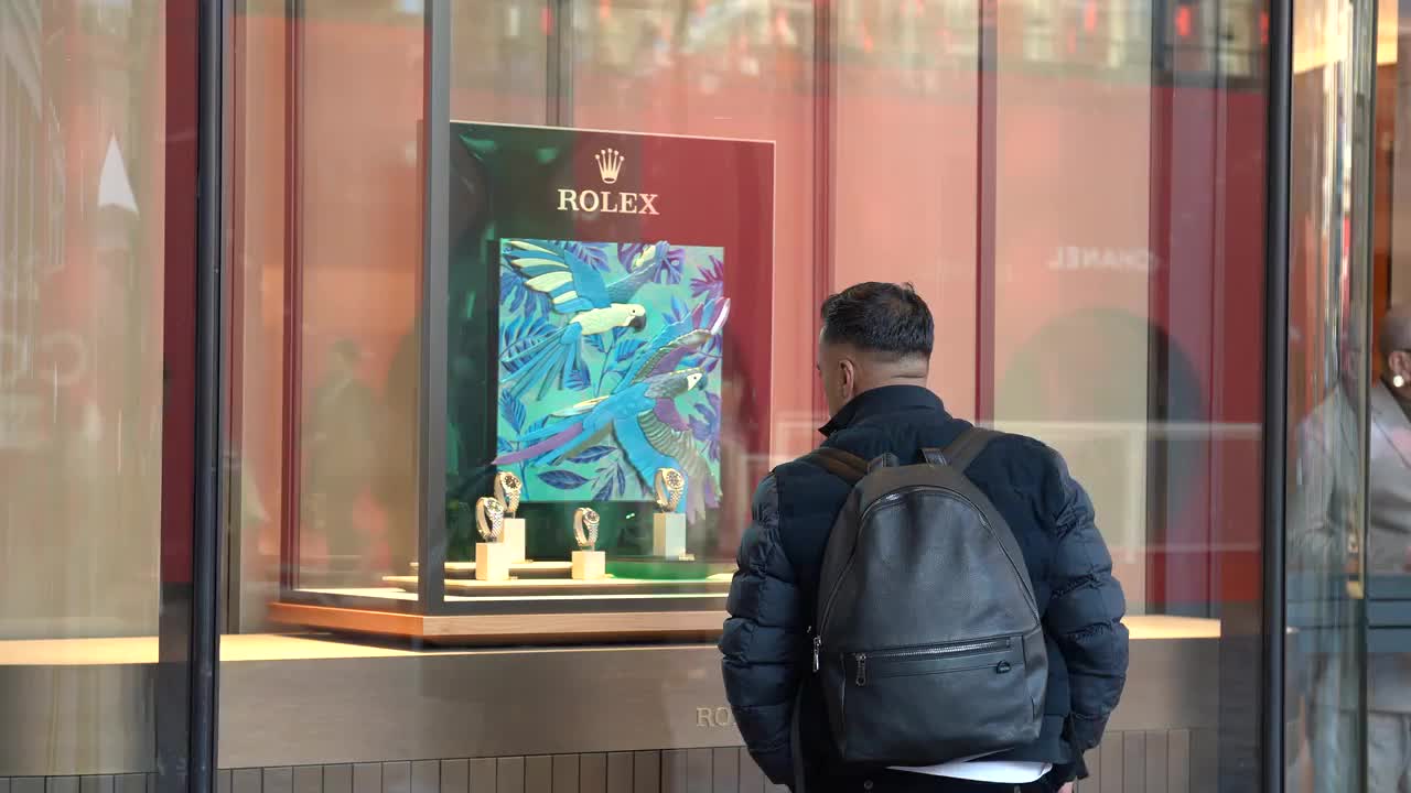 Luxurious Rolex Storefront Display 4K