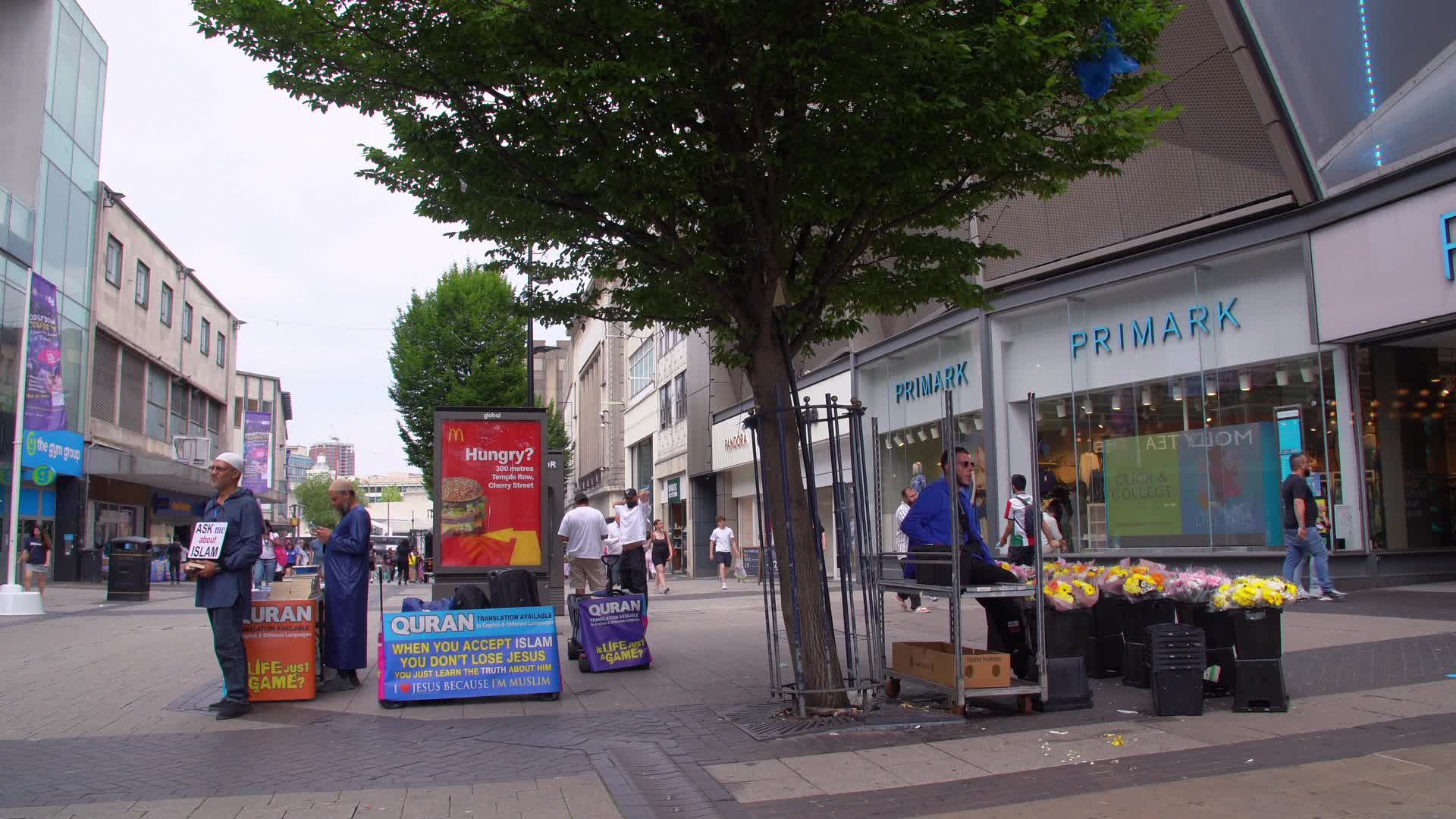Primark Storefront on Busy City Street